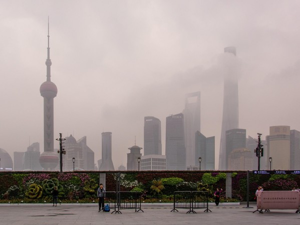 老鹰vs骑士最新，这场充满意外的对决，藏着NBA最真实的生存法则