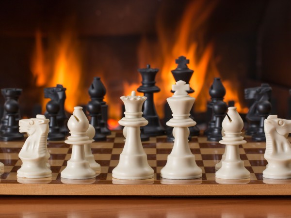 掘金vs热火格局，当高原肌肉遇上南海滩的韧劲，这盘棋才下到中局